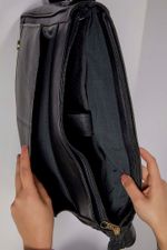 Pasta-Transversal-Europa-763-Couro-Preto-