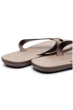 Chinelo-Dedo-Masculino-Cartago-11840-Marrom
