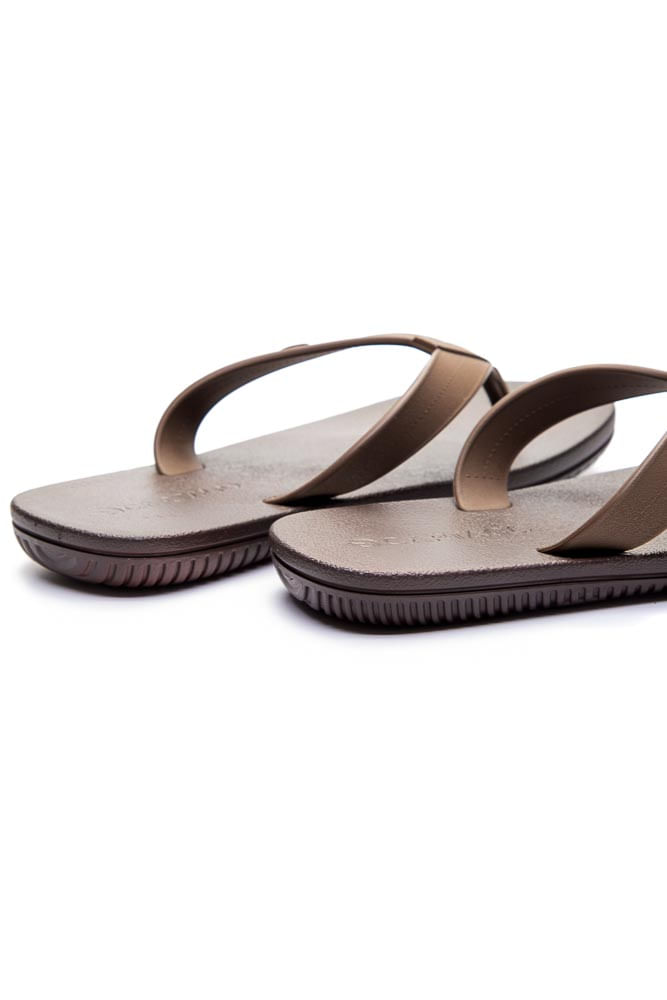 Chinelo-Dedo-Juvenil-Menino-Cartago-11841-Marrom-