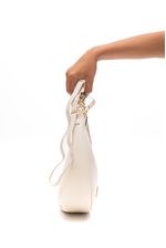 Bolsa-De-Mao-Feminina-Vizzano-Off-White