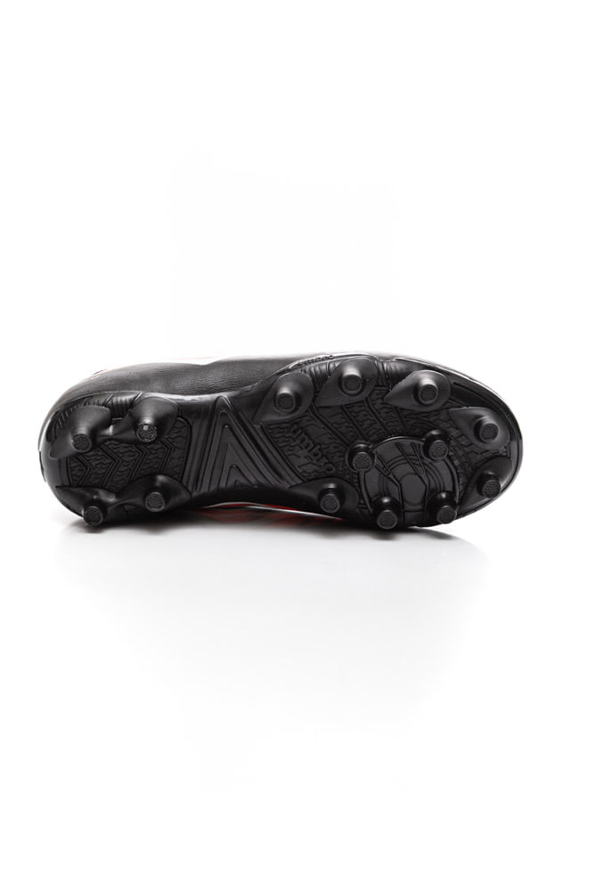 Chuteira-Campo-Juvenil-Umbro-Class-Jr-U07fb00145-120-Preto