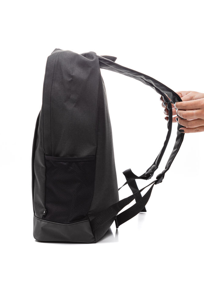 Mochila-Adidas-Costas-Unissex-Linear-Ht4746-Preto