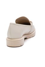 Sapato-Beira-Rio-Mocassim-Feminino-Fivela-4283.104.9569-Off-White