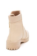 Bota-Mississipi-Feminino-Q7874s-04-Off-White