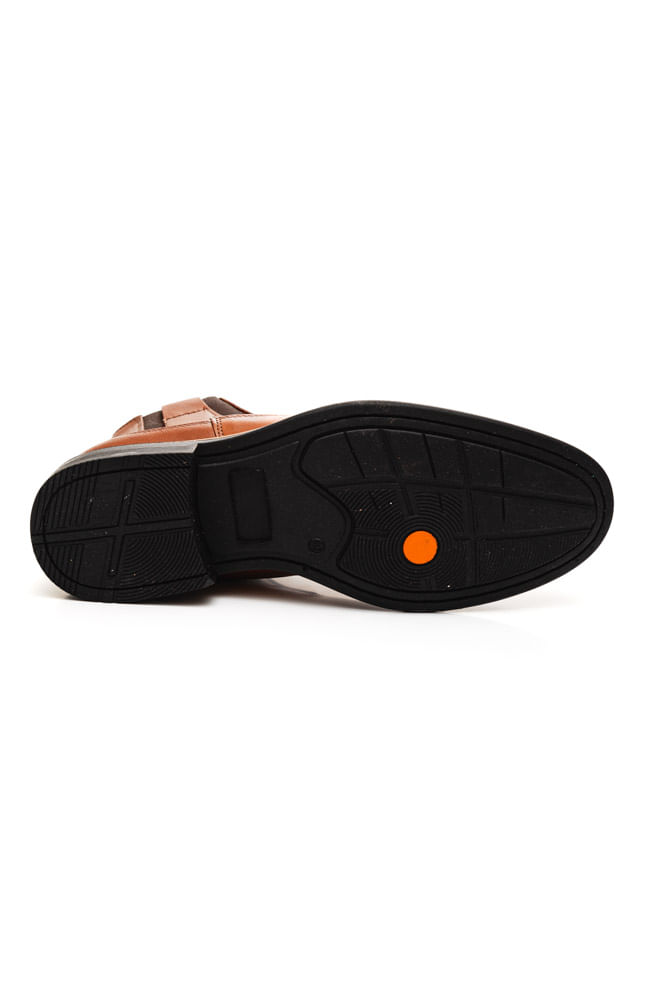 Bota-Tratos-5012-Marrom-