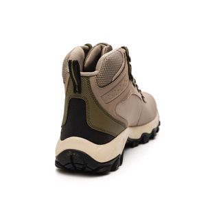 Bota Columbia Masculina Newton Ridge Plus Ii Impermeável 1594731 Cinza