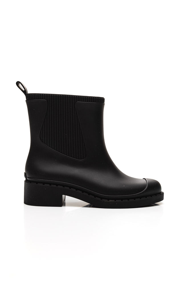 Bota-Zaxy-Galocha-Feminina-18784-Az285-Preto