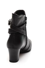 Bota-Piccadilly-110169-Preto