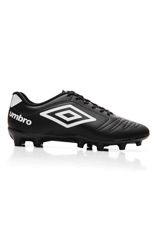 Chuteira-Campo-Masculina-Class-Umbro-U01fb001011-121-Preto