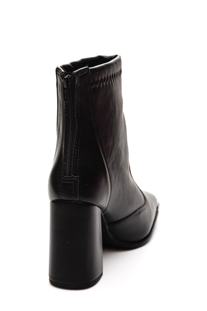 Bota-Vizzano-3085.100-Preto
