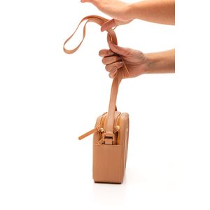 Bolsa Moleca Transversal Feminina Em Pvc -   50049.1.31 Nude