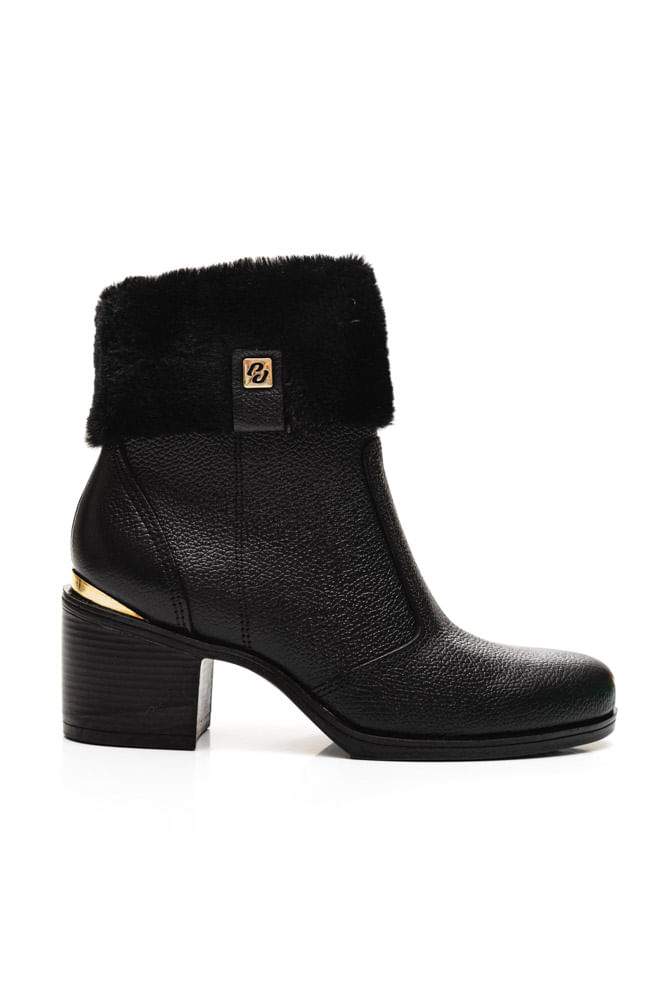 Bota-Pegada-Cano-Curto-Feminina-Pelos-280305-05-Preto