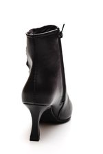 Bota-Via-Marte-Ankle-Boot-041-005-01-Preto