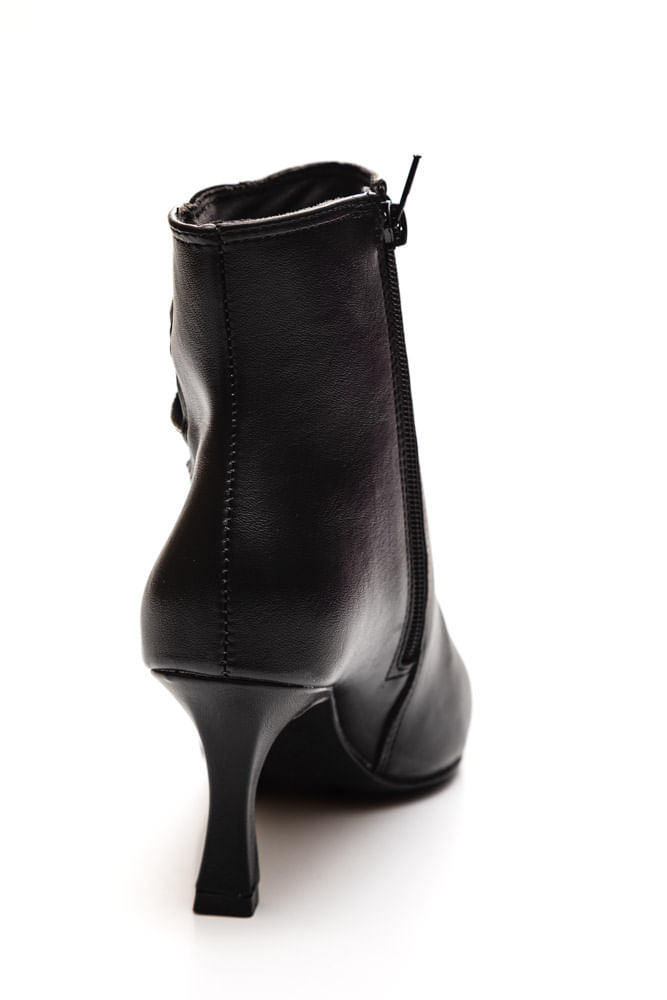 Bota-Via-Marte-Ankle-Boot-041-005-01-Preto