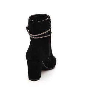 Bota Via Marte  Em Nobuck Feminina Cano Curto 032-005 Preto