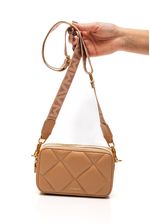 Bolsa-Via-Marte-Tiracolo-Feminina-Pequena-Matelasse-B1-109-01-Nude
