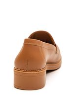 Sapato-Via-Marte-Mocassim-011-001-01-Bege