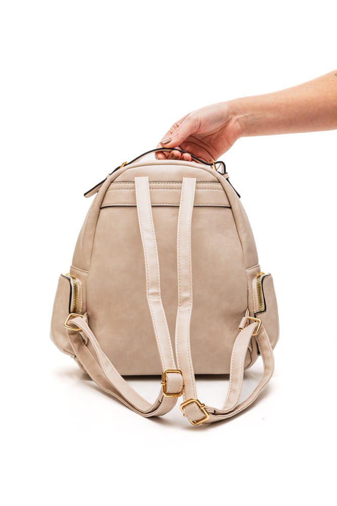 Bolsa-Luxcel-Mochila-Feminina-Corrente-Bg72721-Off-White