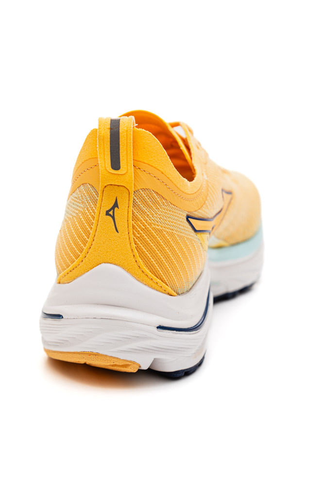 Tenis-Mizuno-Superfast-Amar23-Laranja