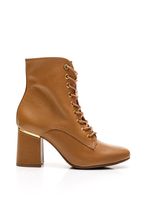 Bota-Via-Marte-Cano-Curto-Feminina-Couro-Firenze-057-001-02-Caramelo