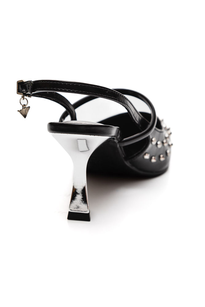 Sapato-Via-Marte-Scarpin-Feminino-Com-Salto-Cromado-145-004-03-Preto