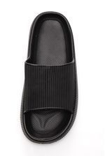 Chinelo-Yvate-2013new-Preto