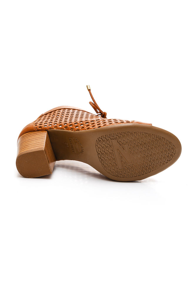 Sandalia-Dina-Mirtz-20.706-Caramelo