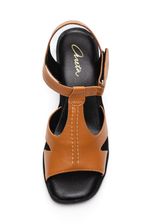 Sandalia-Areta-117-450-Caramelo