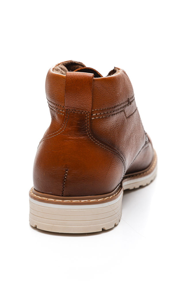 Bota-Pegada-Masculina-Flat-Em-Couro-126205-03-Caramelo