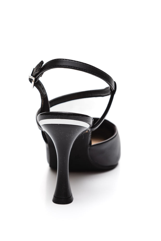 Sapato-Ramarim-Chanel-2418233-09-Preto