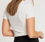 Blusa-Basica-Lunender-Canelada-Com-Decote-Redondo-00467-Branco