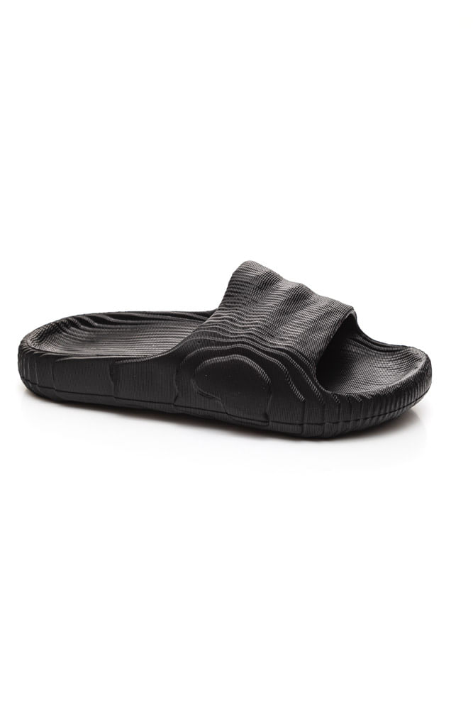 Chinelo-Yvate-2023new-Preto