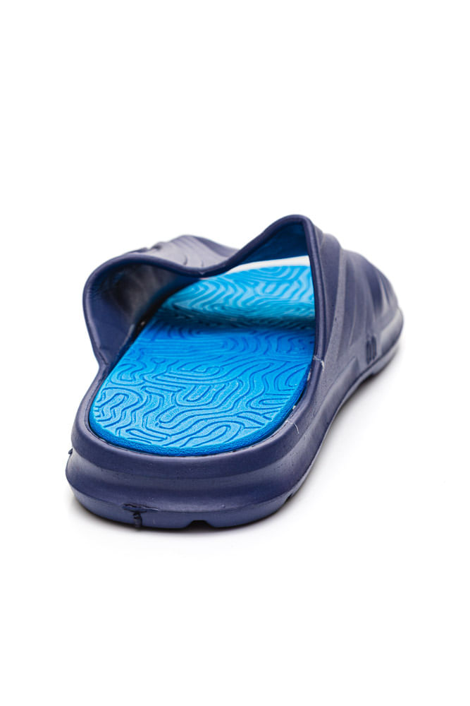 Chinelo-Yvate-2022new-Marinho