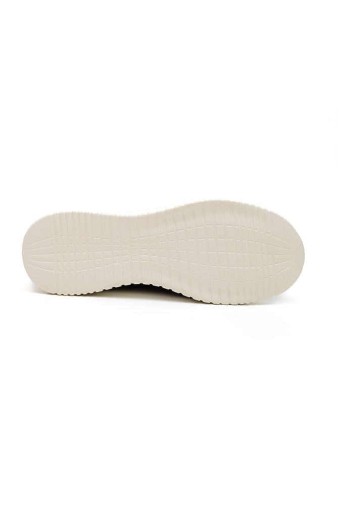 Tenis-Kolosh-Slip-On-Feminino-Perfuros-C4002-01-Preto