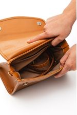 Bolsa-Modare-Flap-Feminina-Alca-Curta-70014.5-Caramelo