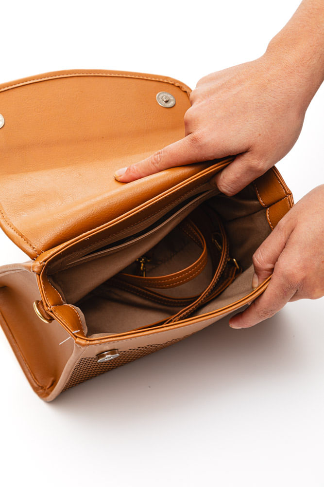Bolsa-Modare-Flap-Feminina-Alca-Curta-70014.5-Caramelo