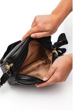 Bolsa-Modare-Crossbody-Feminina-Alca-Gorgurao-70060.2-Preto