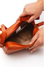 Bolsa-Modare-Transversal-Feminina-Napa-70060.1-Caramelo