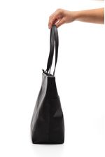 Bolsa-Modare-Tote-Grande-Feminina-Entrelacado-70016.6-Preto