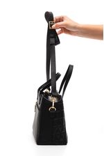 Bolsa-Vizzano-Tote-Acolchoada-Feminina-Alca-Dupla-E-Detalhe-Corrente-10070.5-Preto