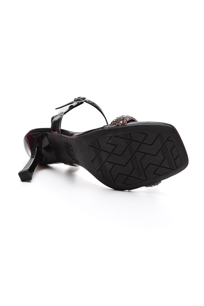 Sandalia-Dakota-Y8251-02-Preto