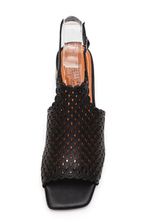 Sandalia-Bottero-Salto-Medio-Feminino-Couro-356719-Preto