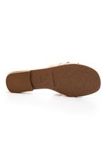 Chinelo-Via-Marte-Rasteiro-Feminino-Metalizado-113-001-01-Off-White