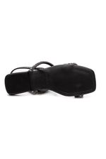 Sandalia-Moleca-Rasteira-Feminina-Com-Strass-5462.111-Preto