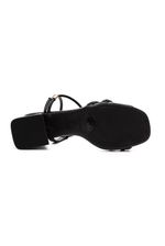 Sandalia-Beira-Rio-Salto-Baixo-Feminina-Strass-8423.228-Preto