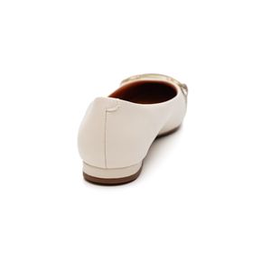 Sapatilha Vizzano Bico Fino Feminina Napa 1206.1002 Off-White