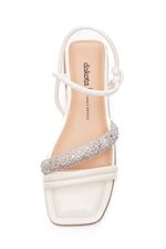 Sandalia-Dakota-Y7622-05-Off-White