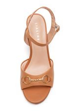 Sandalia-Lia-Line-2336.71774-Caramelo
