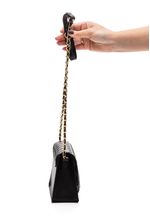 Bolsa-Beira-Rio-Flap-Feminina-Botao-Magnetico-80018.4-Preto