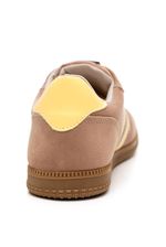 Tenis-Sua-Cia-8355v25.15894-Amarelo